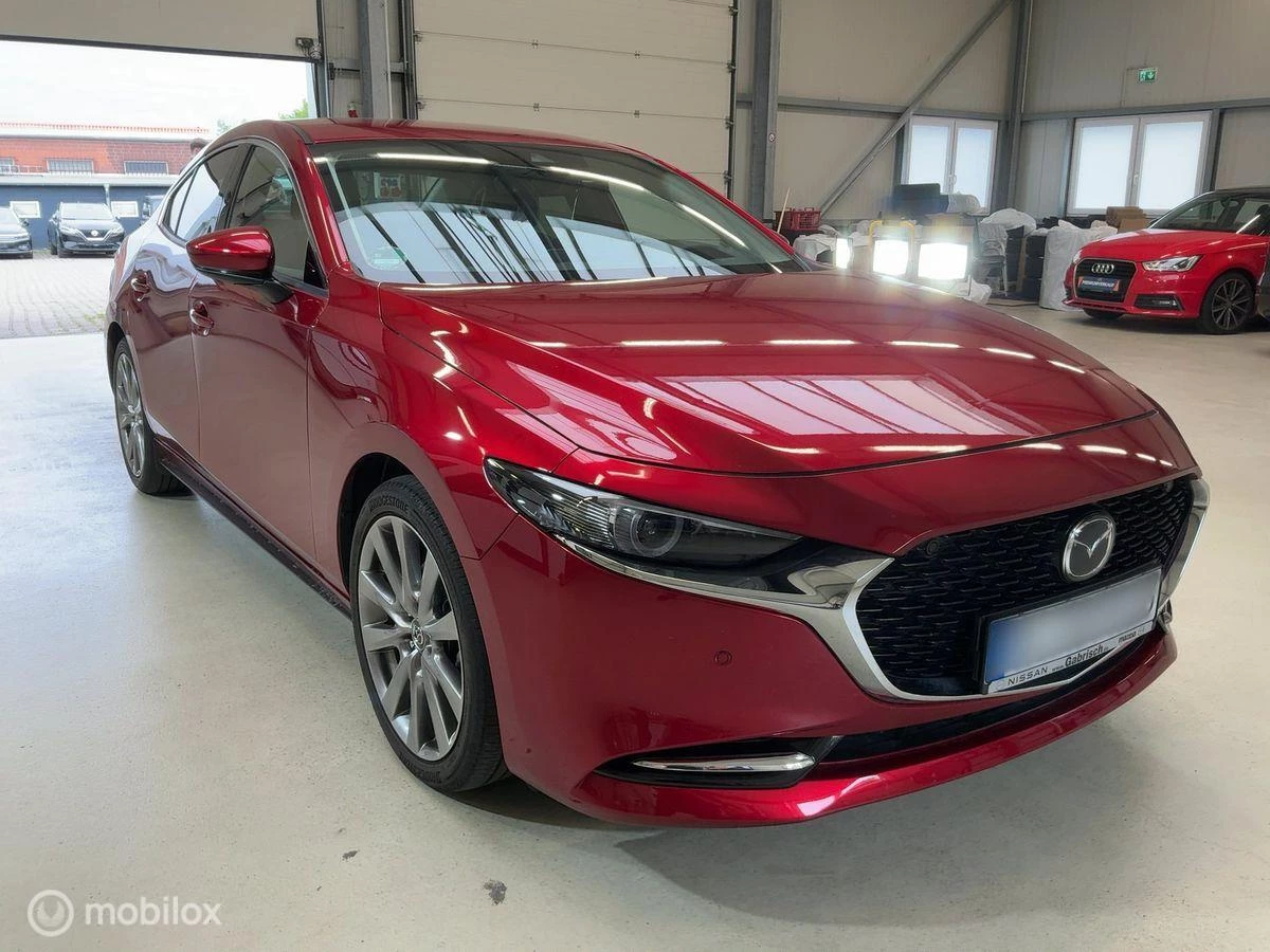 Hoofdafbeelding Mazda 3