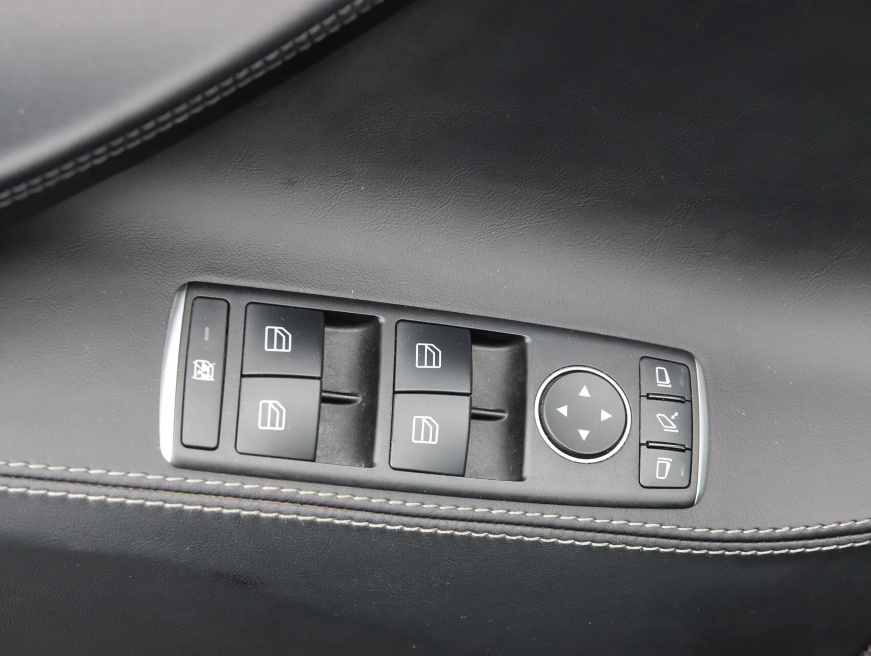 Hoofdafbeelding Tesla Model S