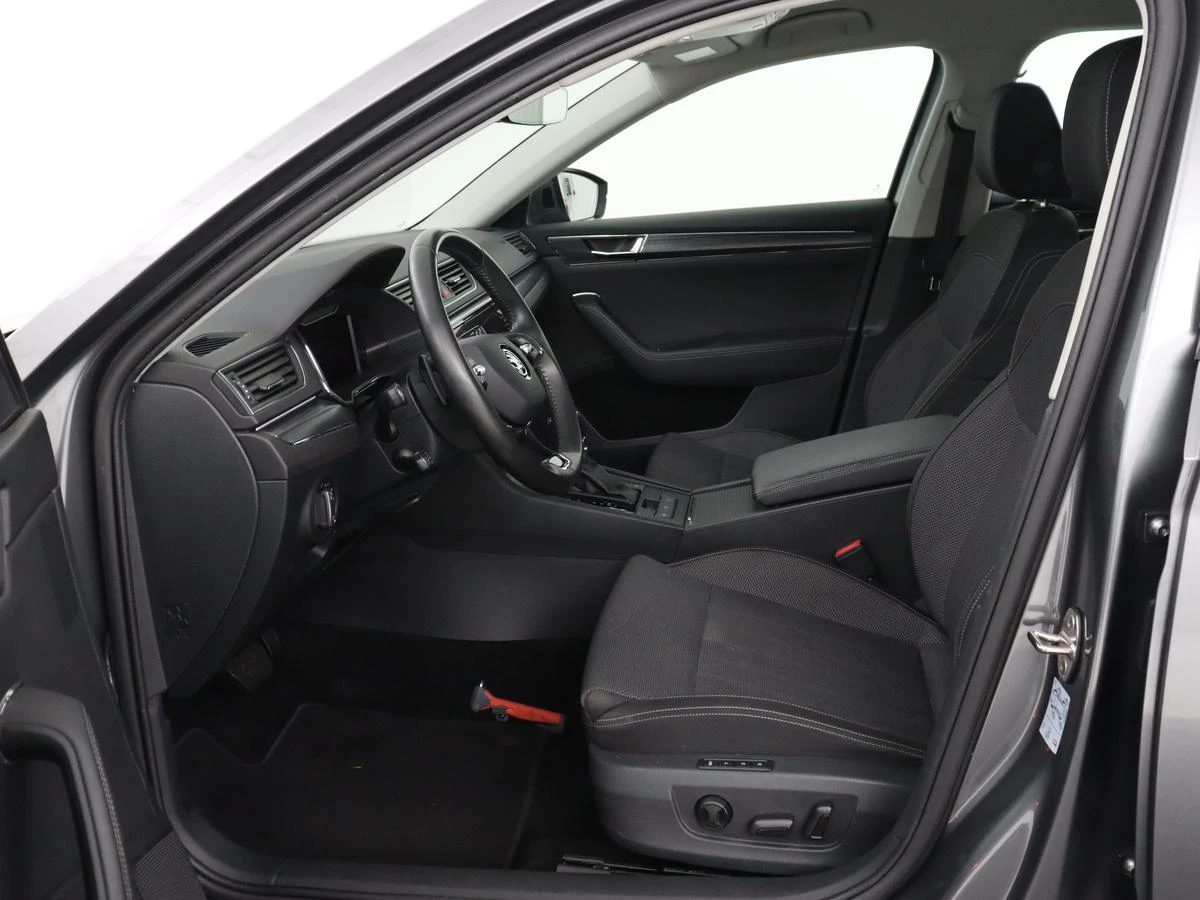 Hoofdafbeelding Škoda Superb