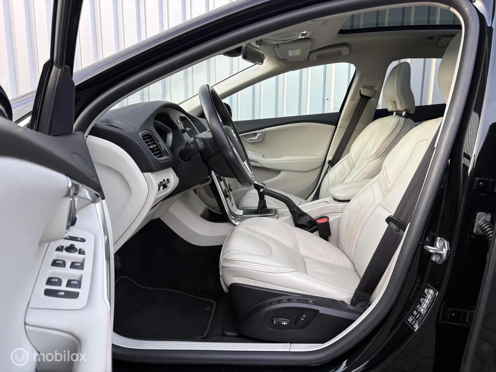 Hoofdafbeelding Volvo V40