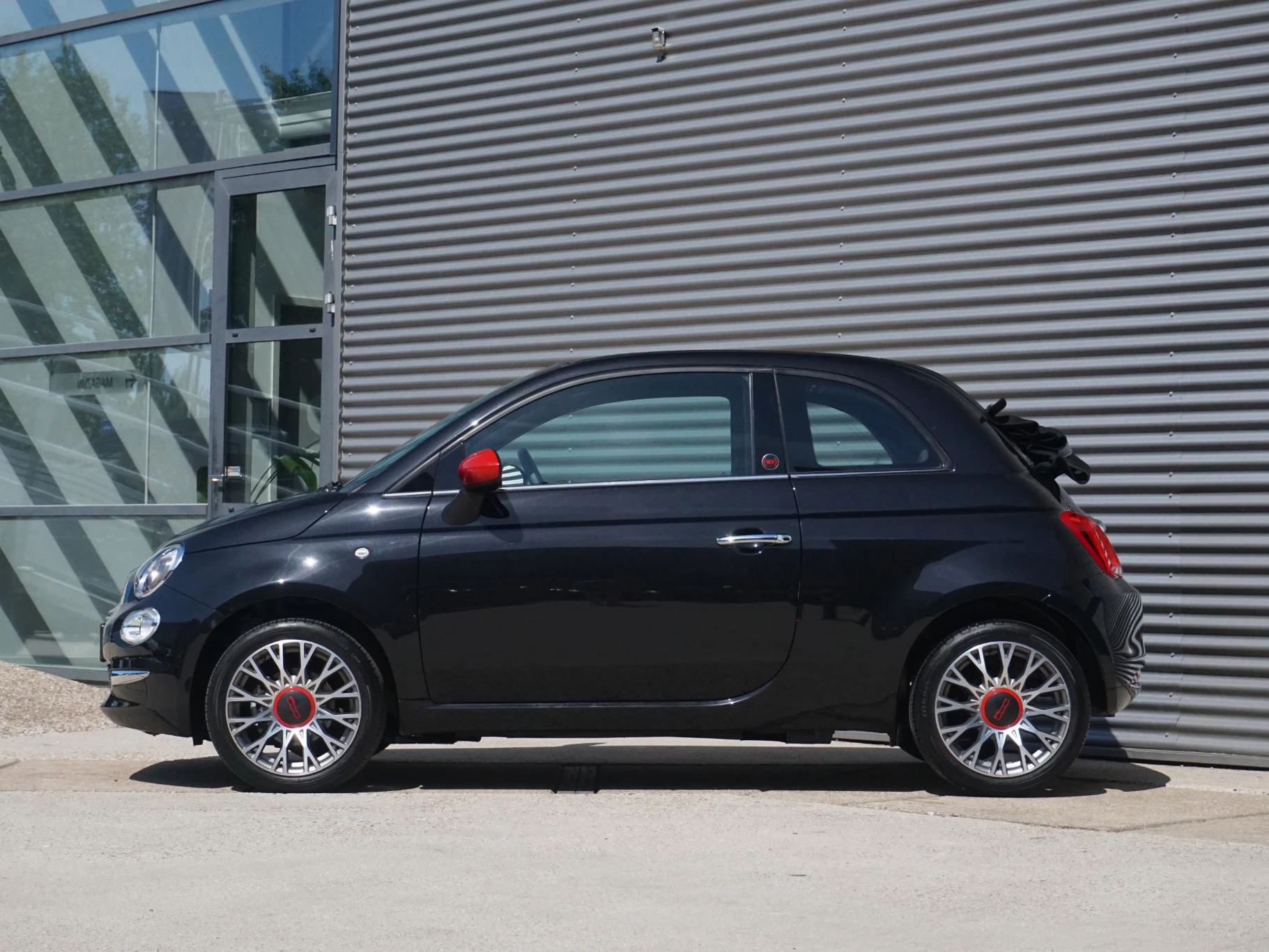 Hoofdafbeelding Fiat 500C