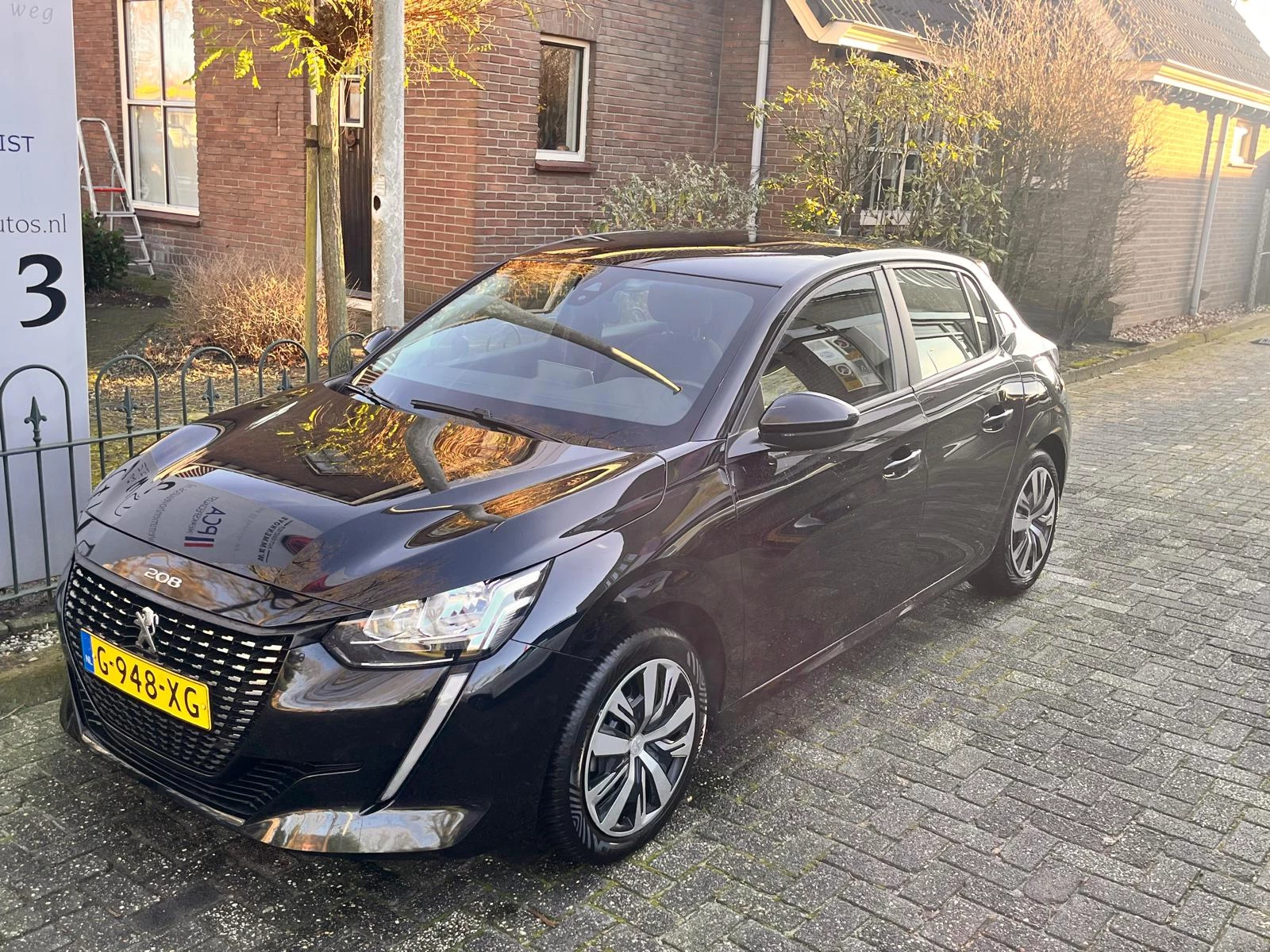 Hoofdafbeelding Peugeot 208