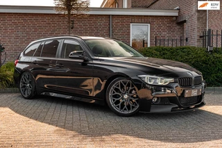 BMW 3-serie Touring 318i M-Sport LED Half/Leer Stoelverwarming Elek.Klep 19''