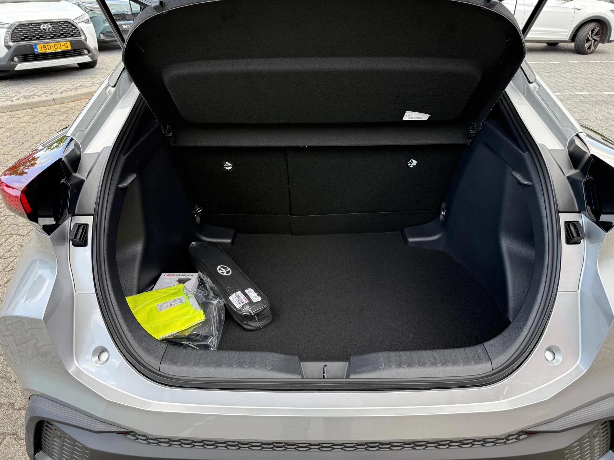 Hoofdafbeelding Toyota C-HR