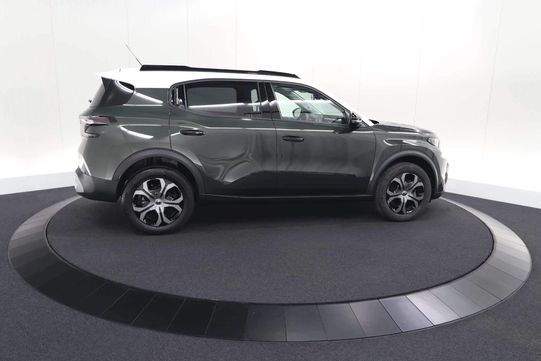 Hoofdafbeelding Citroën ë-C3 Aircross