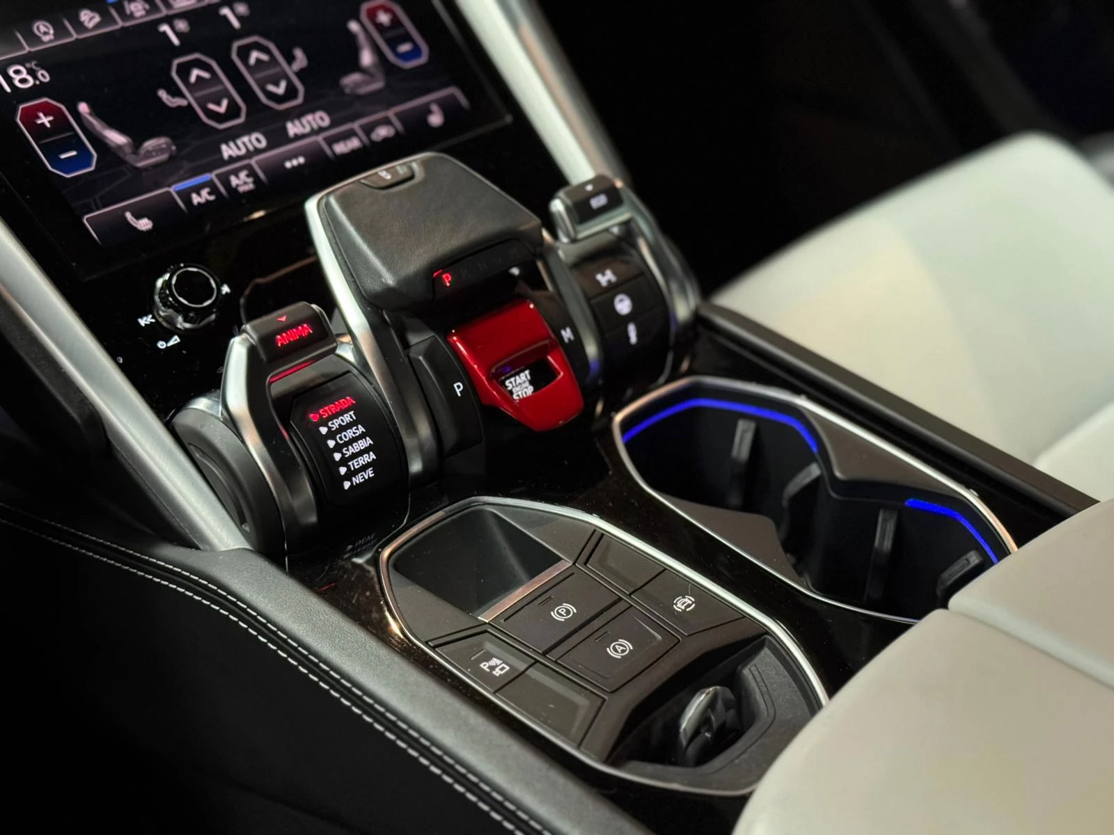 Hoofdafbeelding Lamborghini Urus