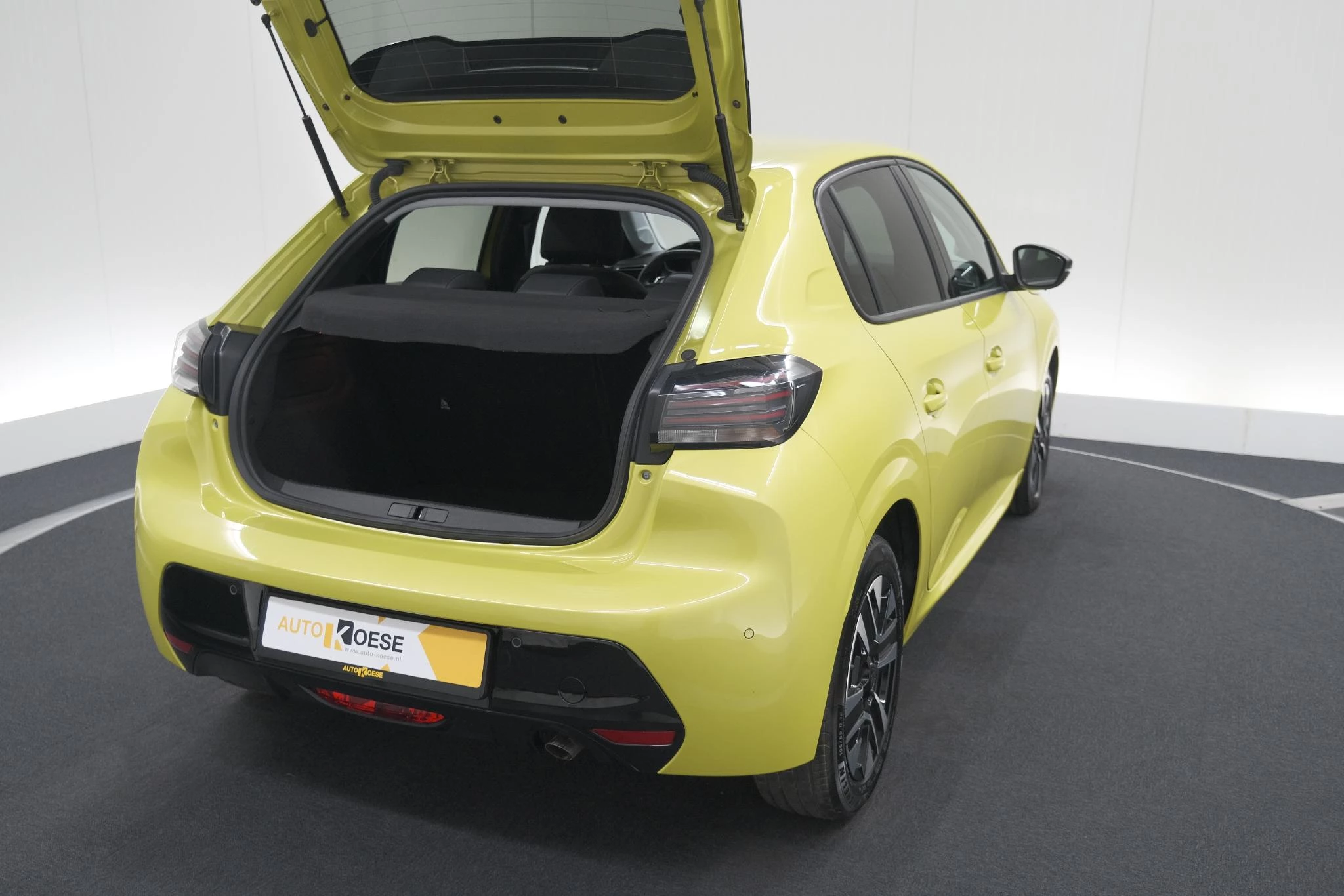Hoofdafbeelding Peugeot 208