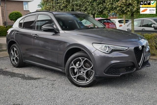 Hoofdafbeelding Alfa Romeo Stelvio Alfa Romeo Stelvio 2.0 T AWD Q4 B-Tech 200 PK Aut. 1e Eig Xenon Leder Camera 19''