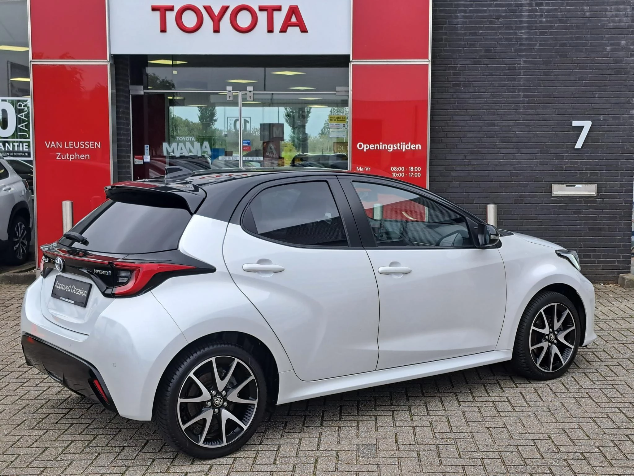 Hoofdafbeelding Toyota Yaris
