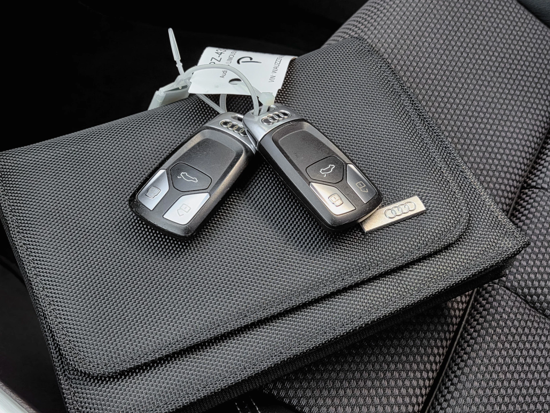 Hoofdafbeelding Audi A4