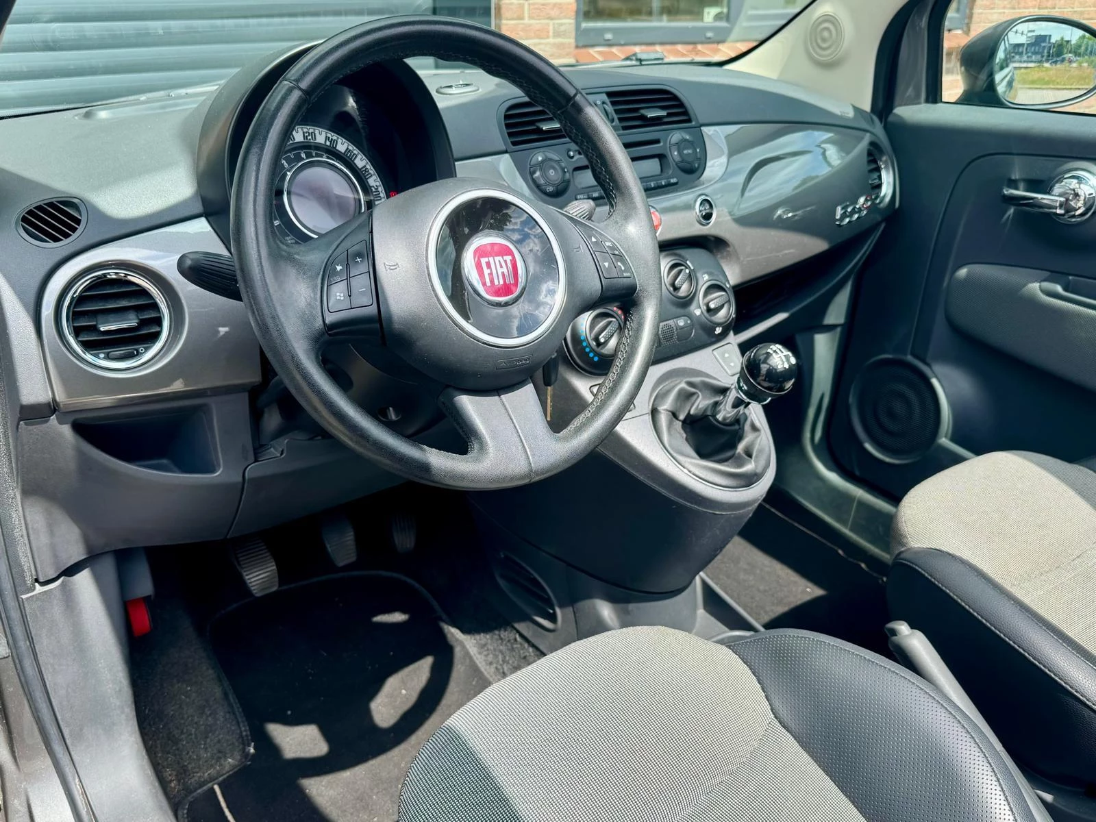 Hoofdafbeelding Fiat 500C