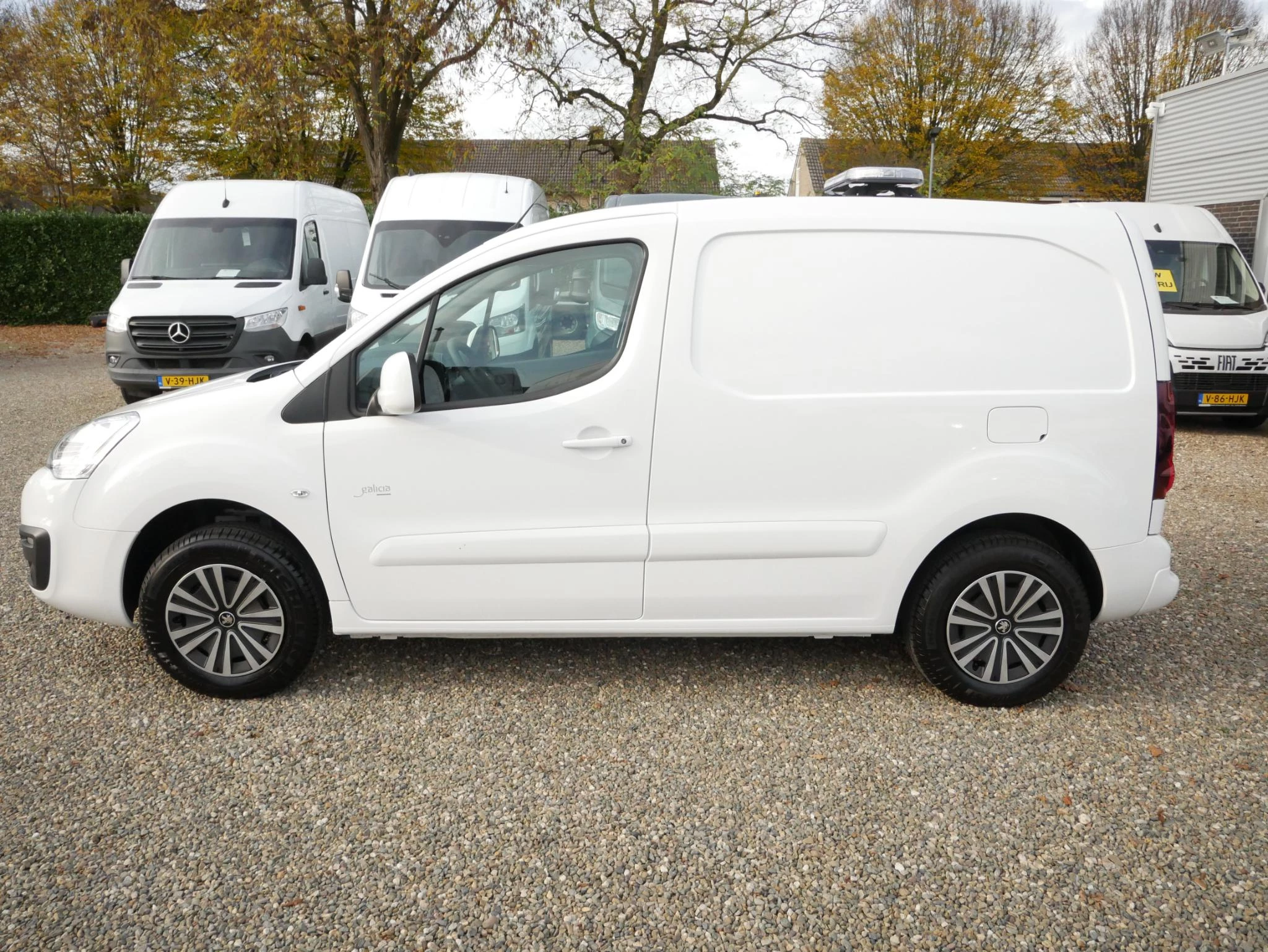 Hoofdafbeelding Peugeot Partner