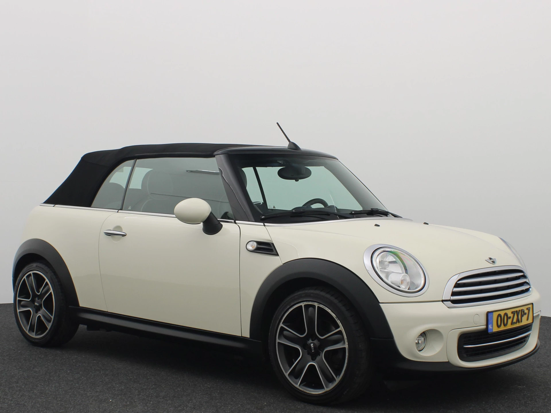 Hoofdafbeelding MINI Cooper Cabrio