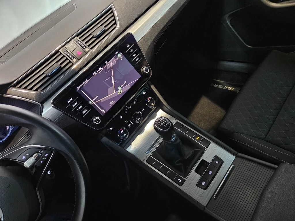 Hoofdafbeelding Škoda Superb