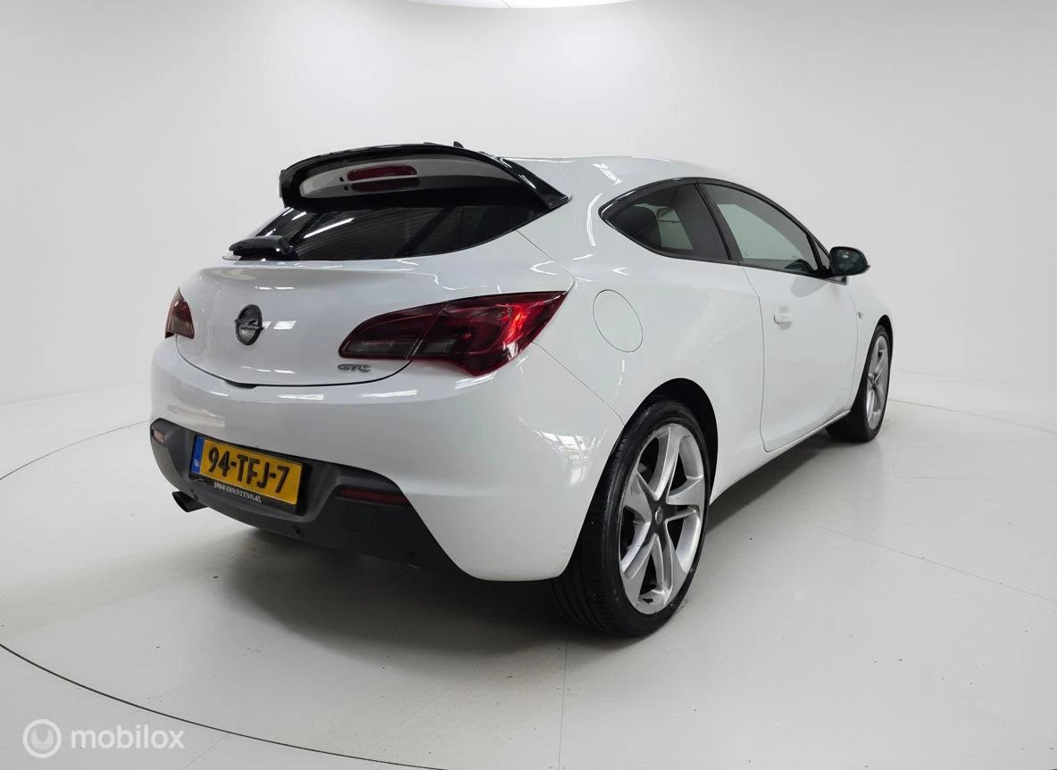 Hoofdafbeelding Opel Astra