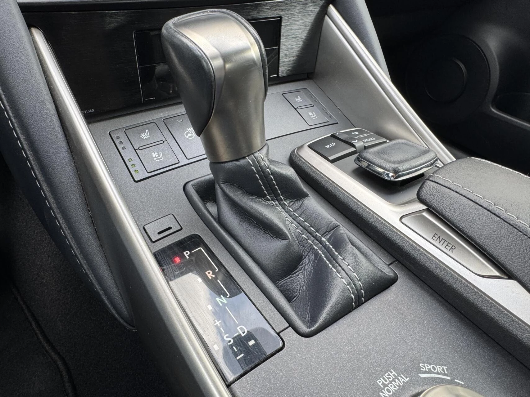 Hoofdafbeelding Lexus IS