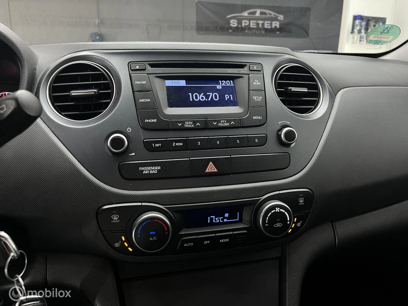 Hoofdafbeelding Hyundai i10