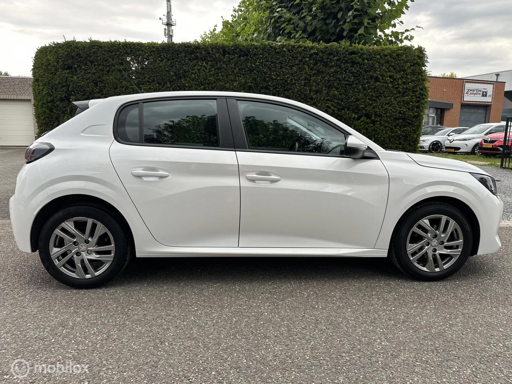 Hoofdafbeelding Peugeot 208