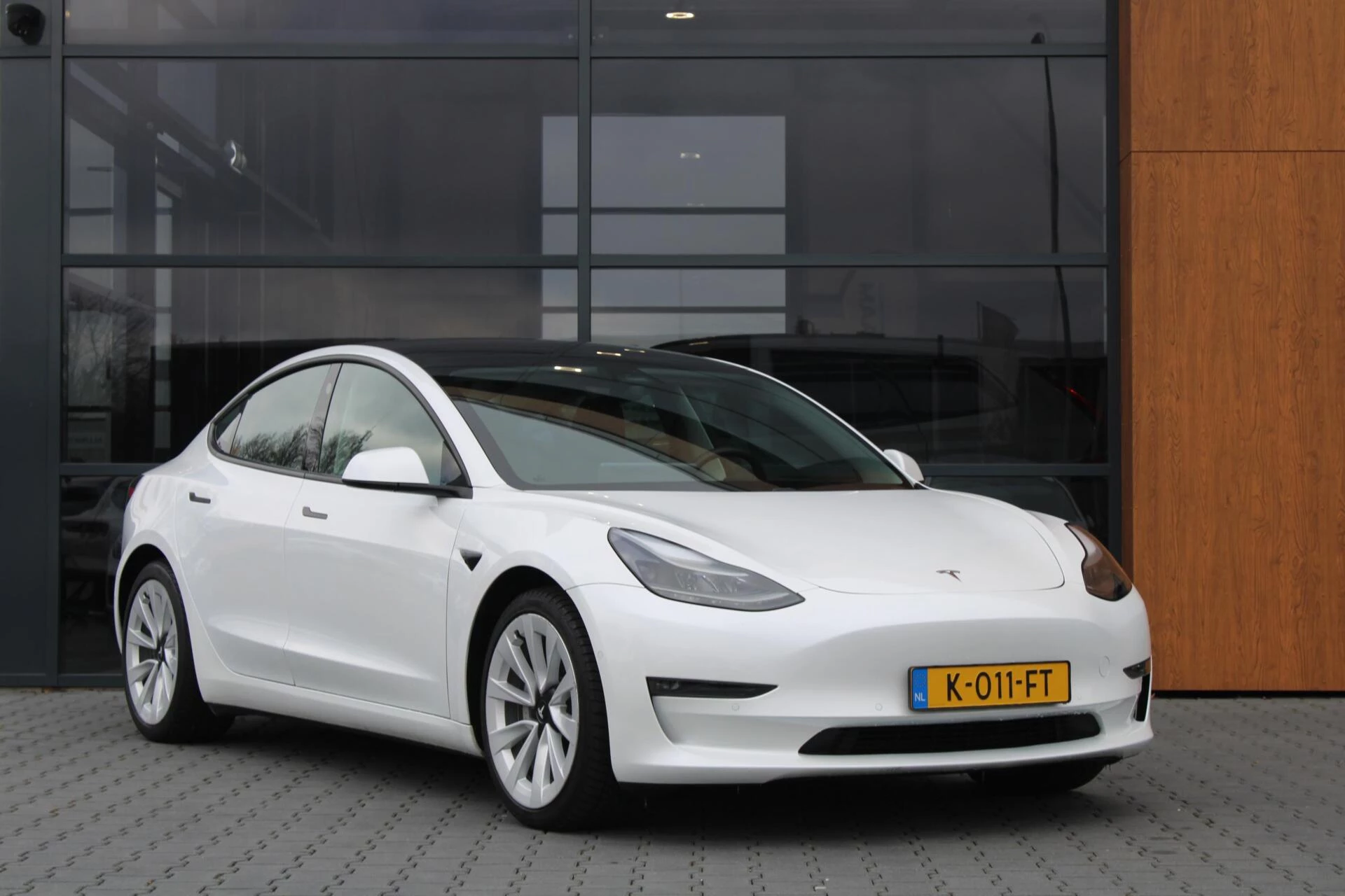 Hoofdafbeelding Tesla Model 3