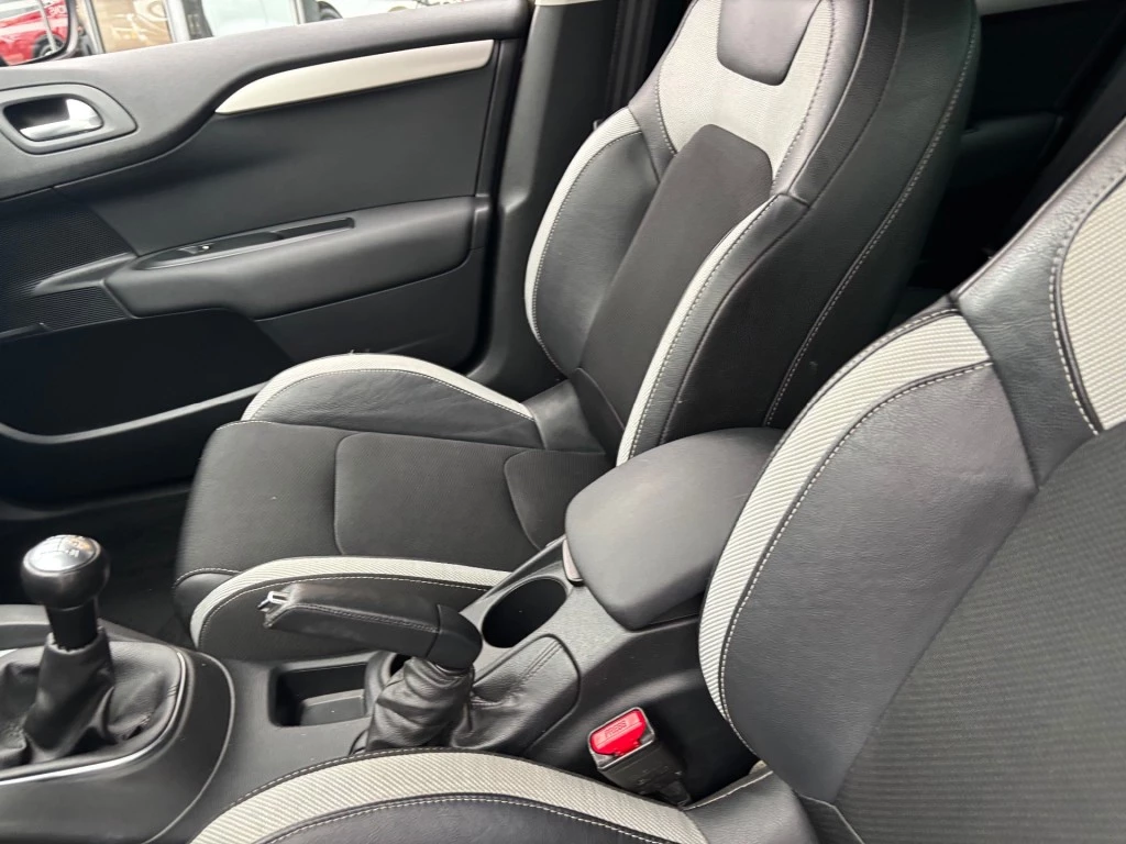 Hoofdafbeelding Citroën C4