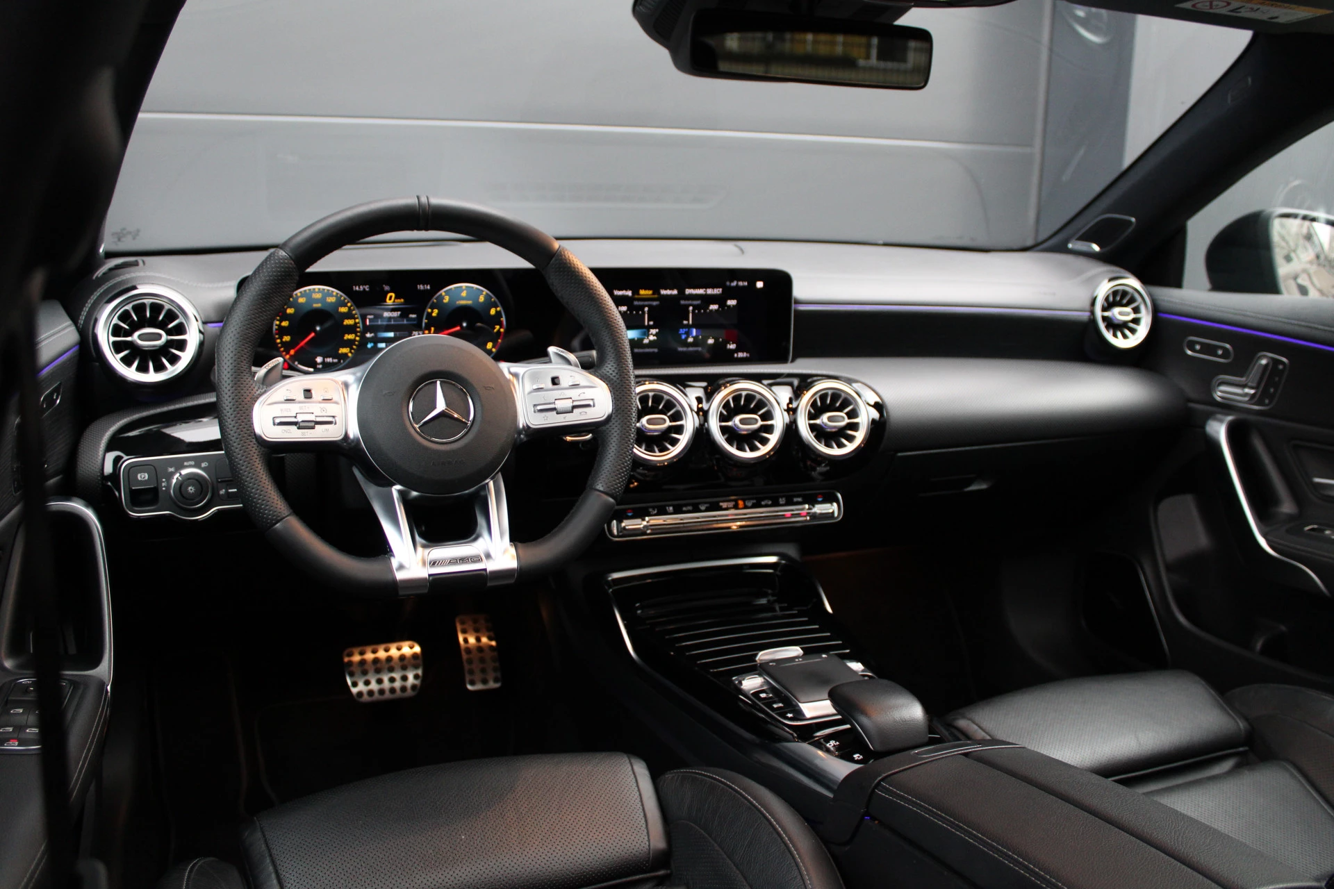 Hoofdafbeelding Mercedes-Benz CLA