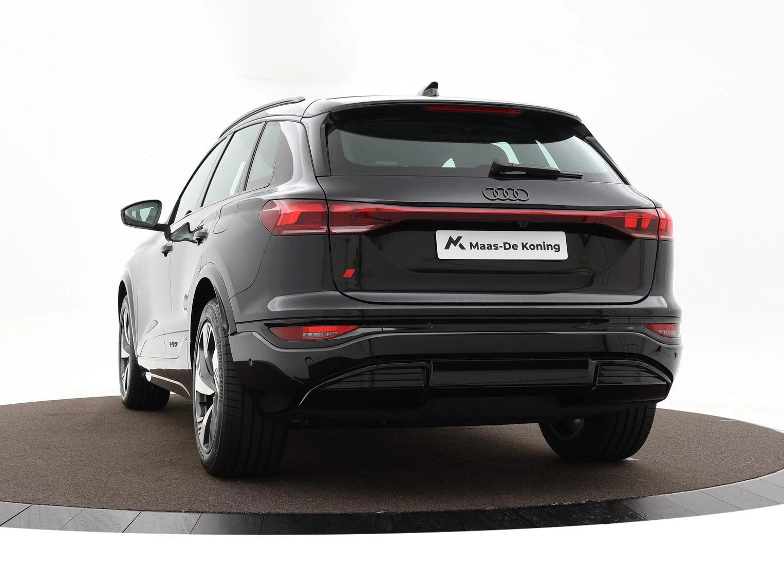 Hoofdafbeelding Audi Q6 e-tron