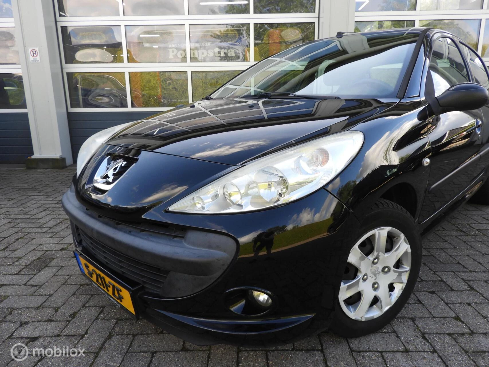 Hoofdafbeelding Peugeot 206