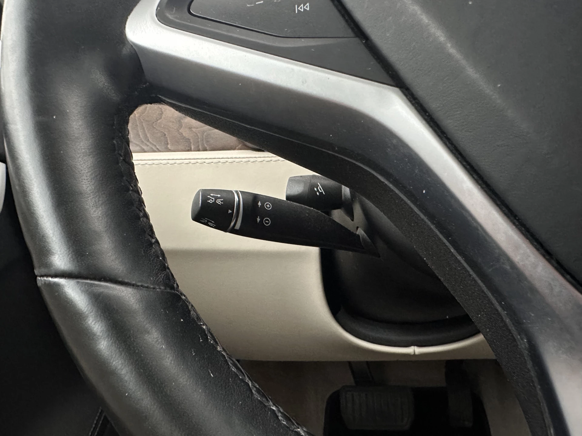 Hoofdafbeelding Tesla Model S