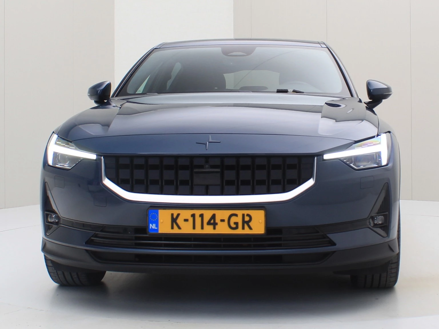 Hoofdafbeelding Polestar 2