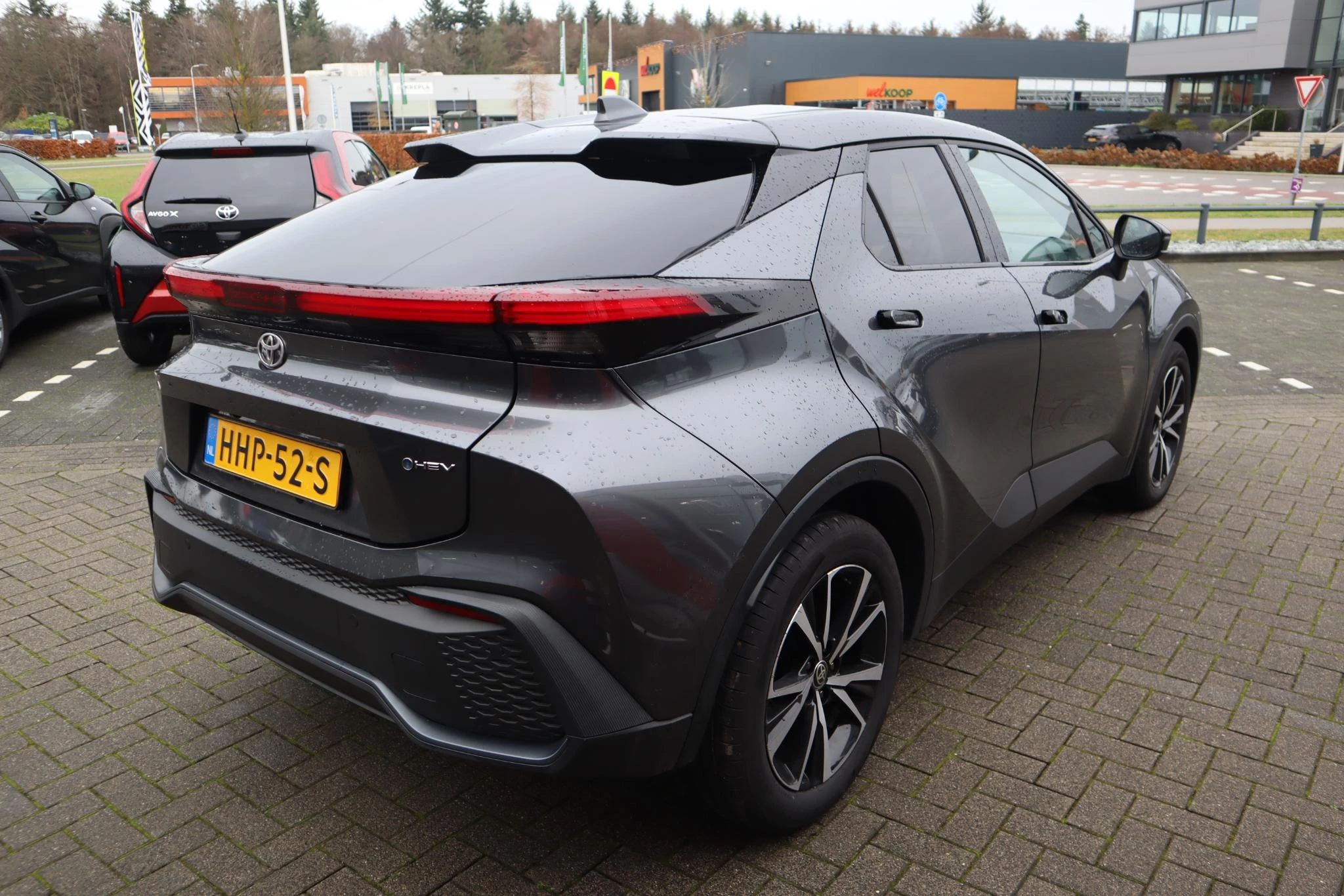 Hoofdafbeelding Toyota C-HR