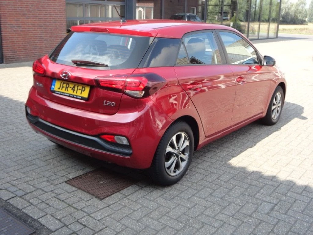 Hoofdafbeelding Hyundai i20