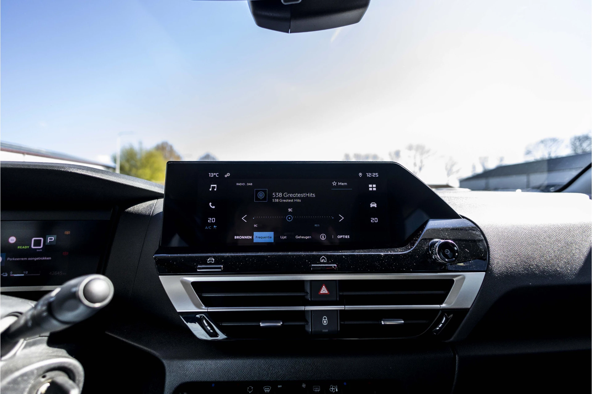 Hoofdafbeelding Citroën ë-C4