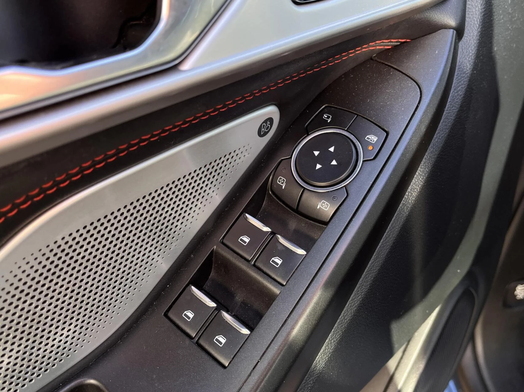 Hoofdafbeelding Ford Explorer