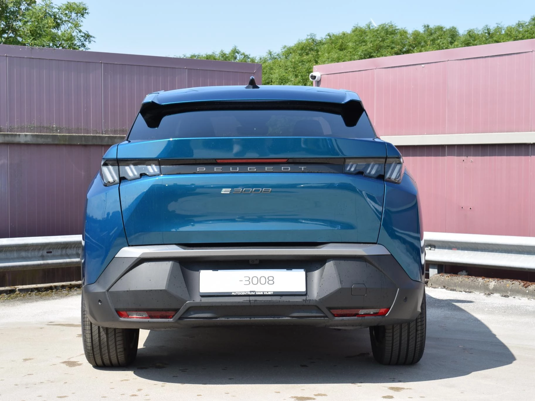 Hoofdafbeelding Peugeot e-3008