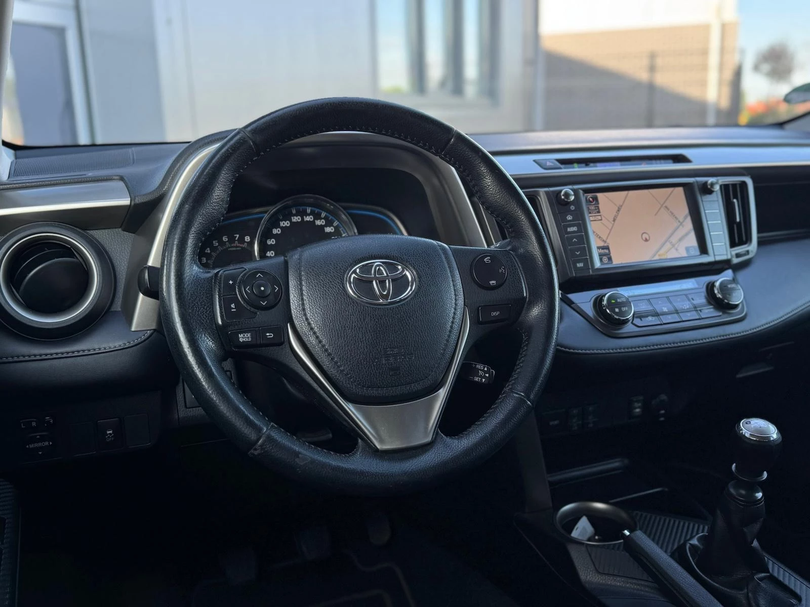 Hoofdafbeelding Toyota RAV4