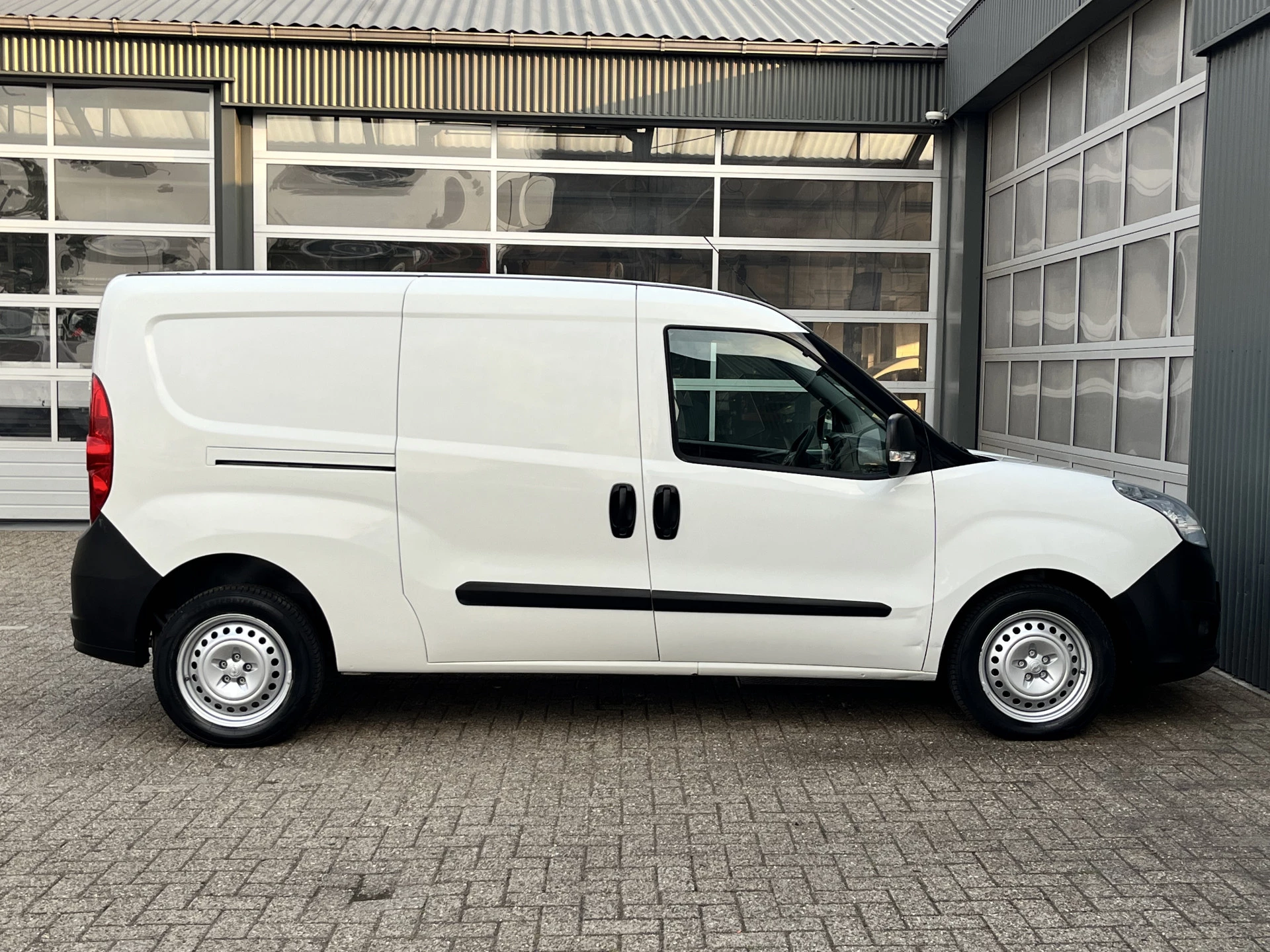 Hoofdafbeelding Opel Combo