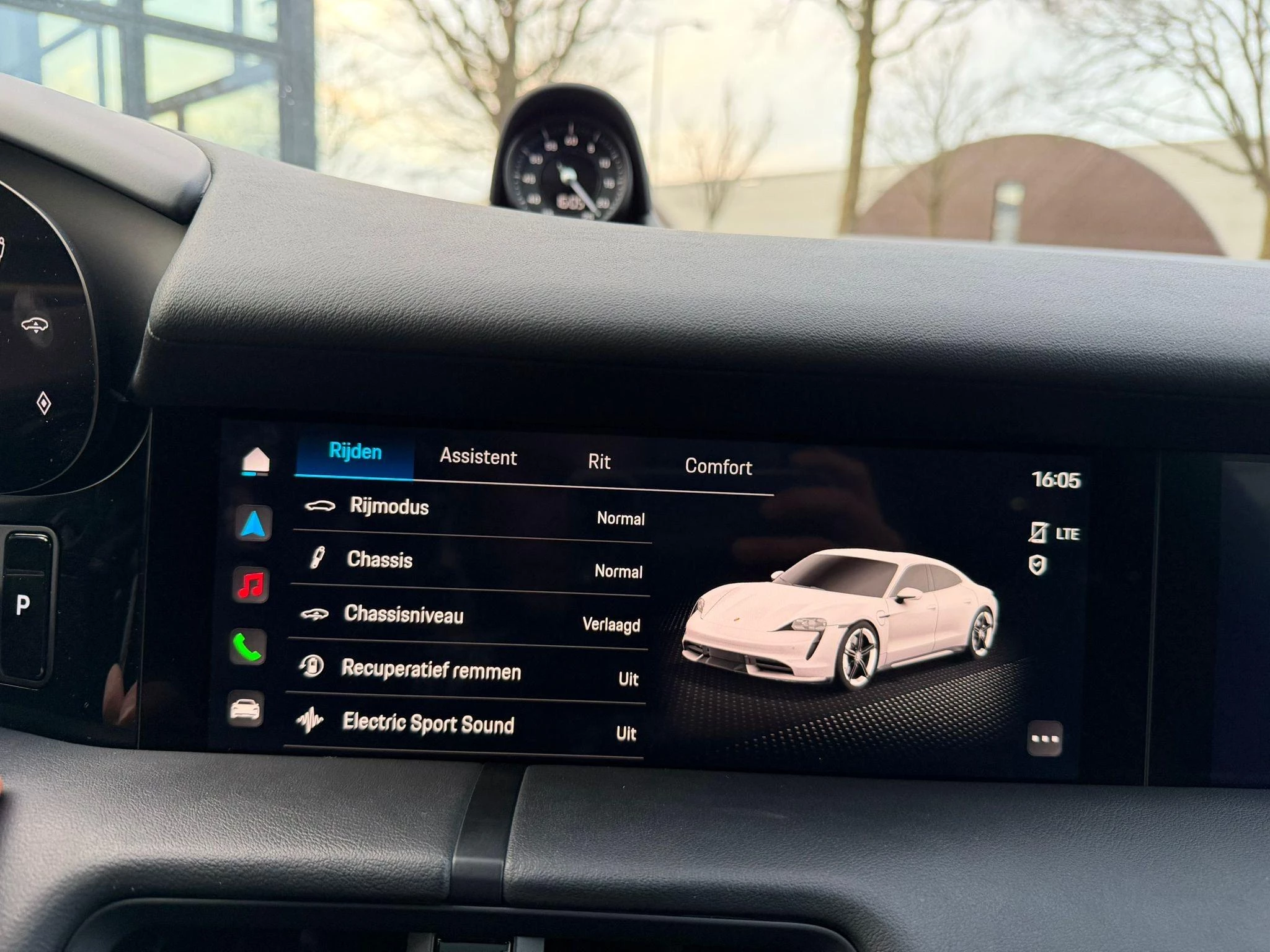 Hoofdafbeelding Porsche Taycan