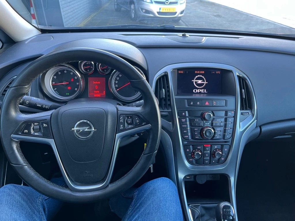 Hoofdafbeelding Opel Astra