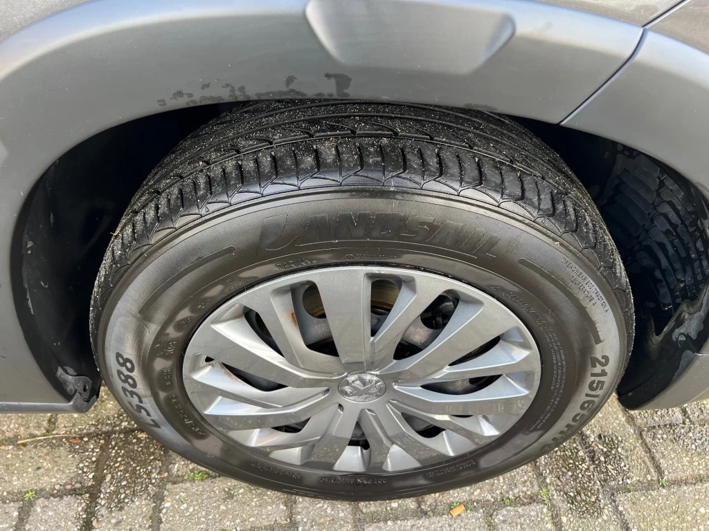 Hoofdafbeelding Peugeot Rifter