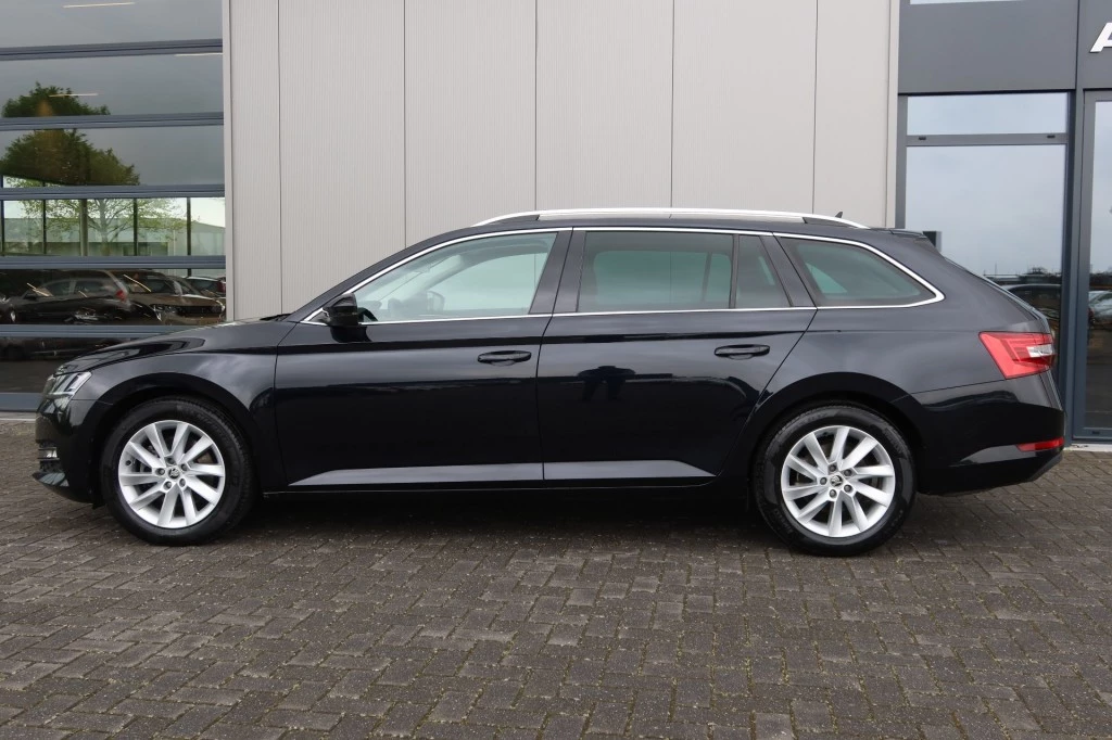 Hoofdafbeelding Škoda Superb