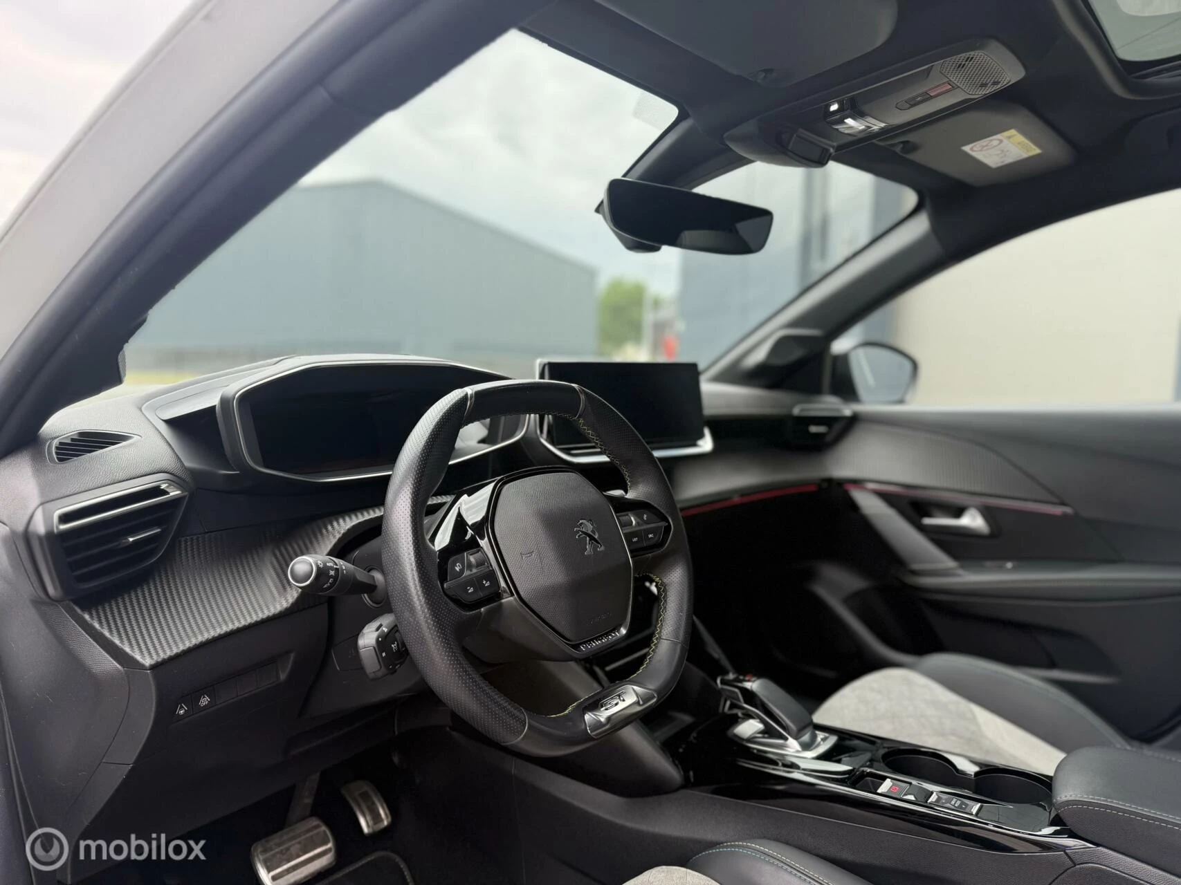 Hoofdafbeelding Peugeot e-208