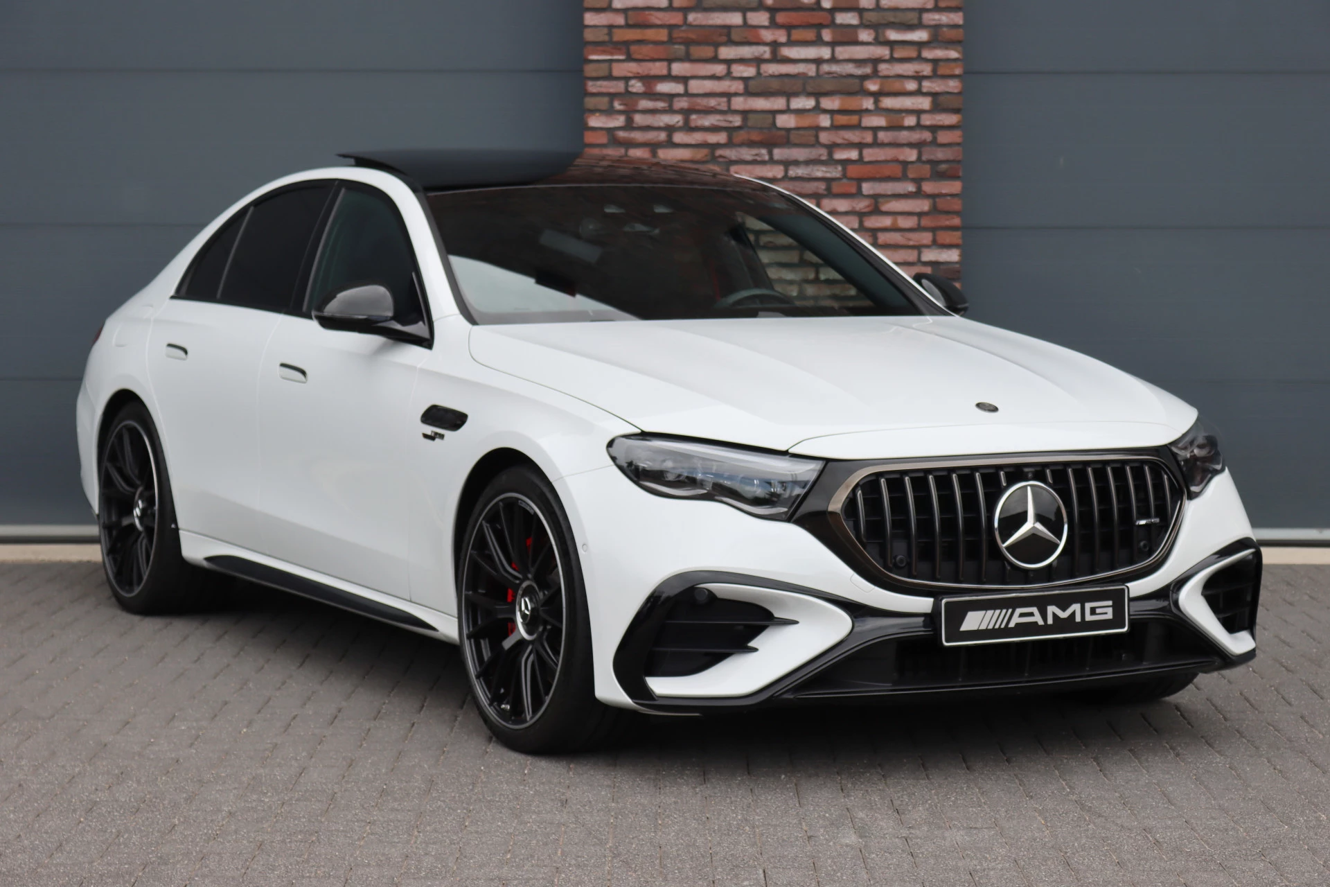 Hoofdafbeelding Mercedes-Benz E-Klasse