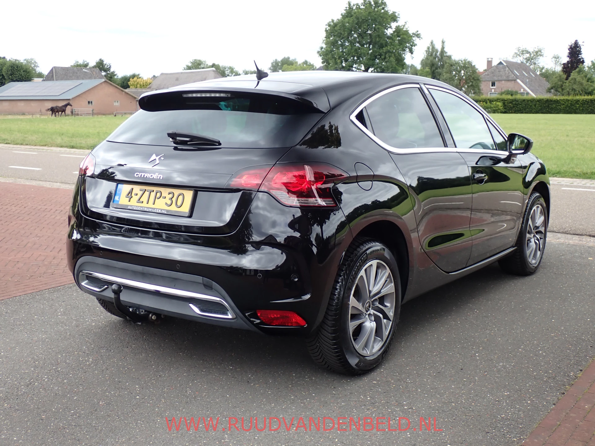 Hoofdafbeelding DS DS 4