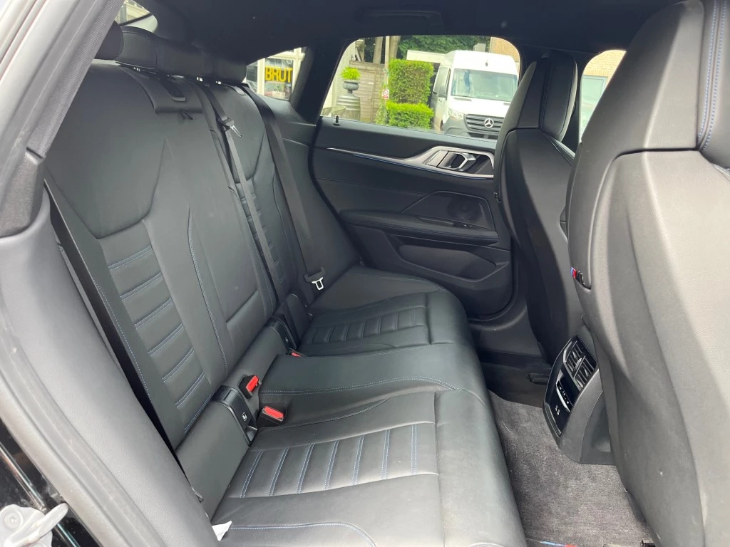Hoofdafbeelding BMW i4