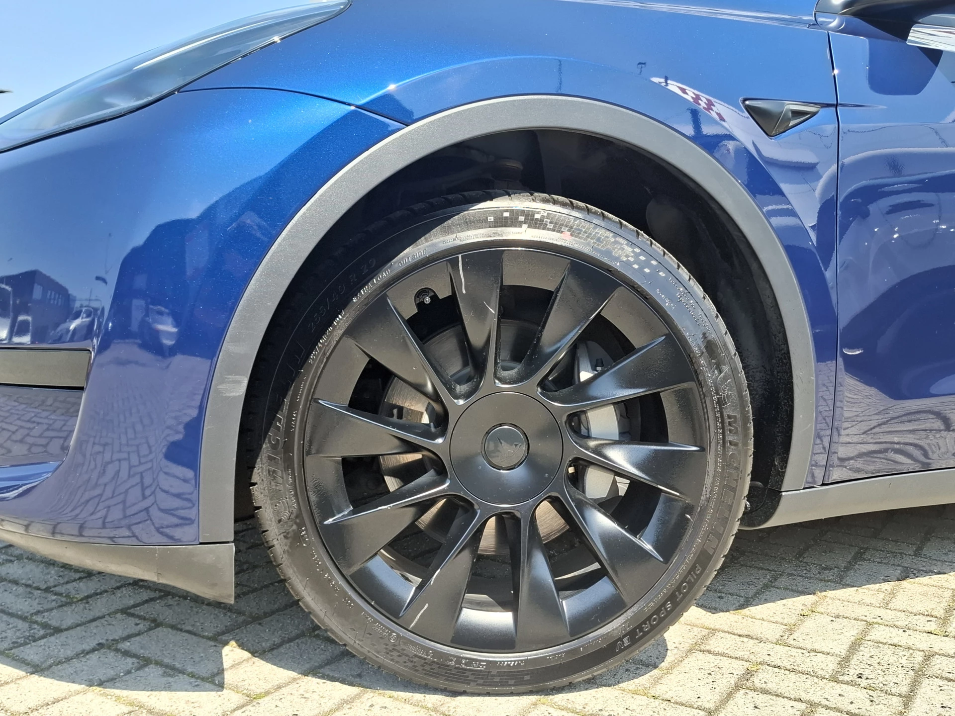 Hoofdafbeelding Tesla Model Y