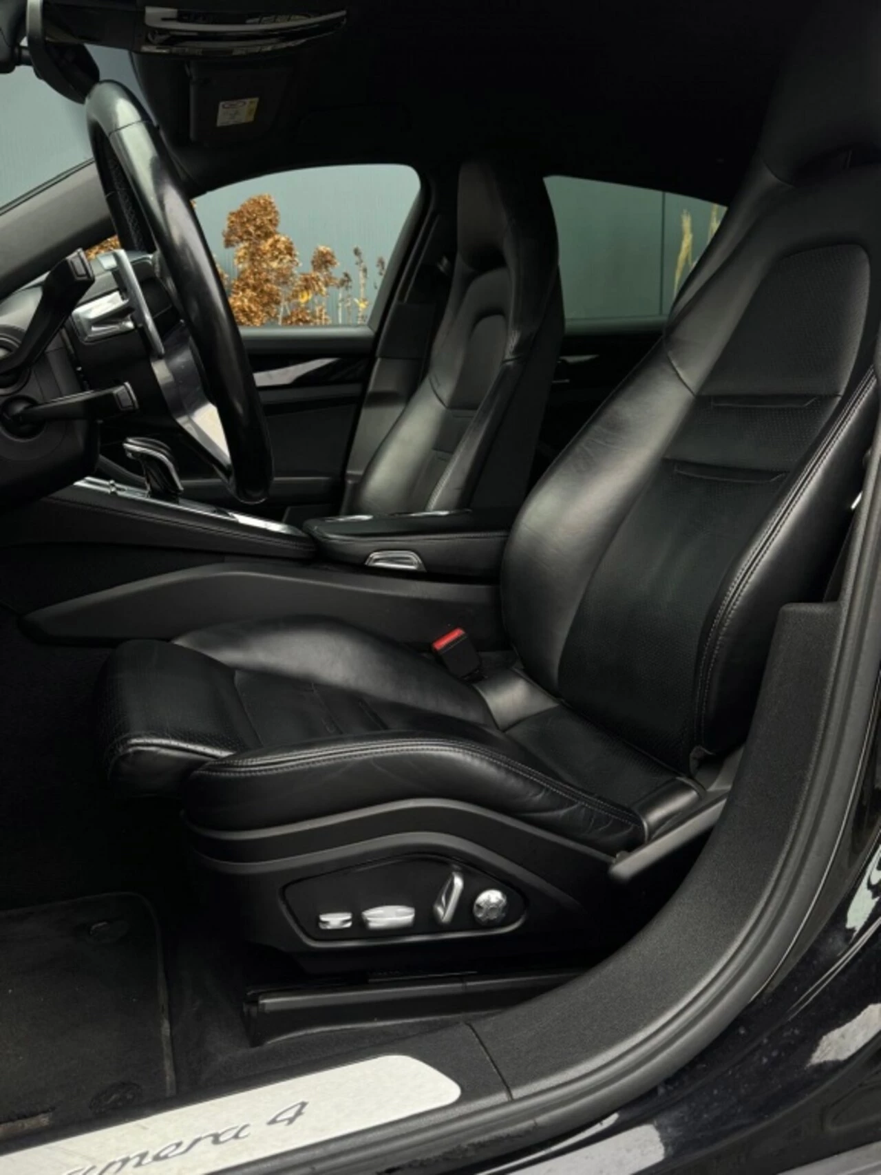 Hoofdafbeelding Porsche Panamera