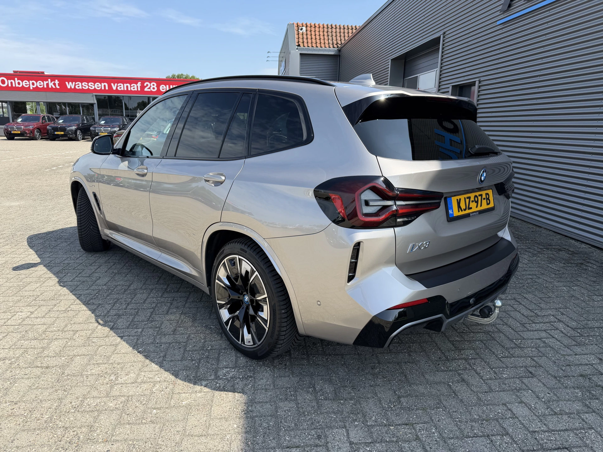 Hoofdafbeelding BMW iX3