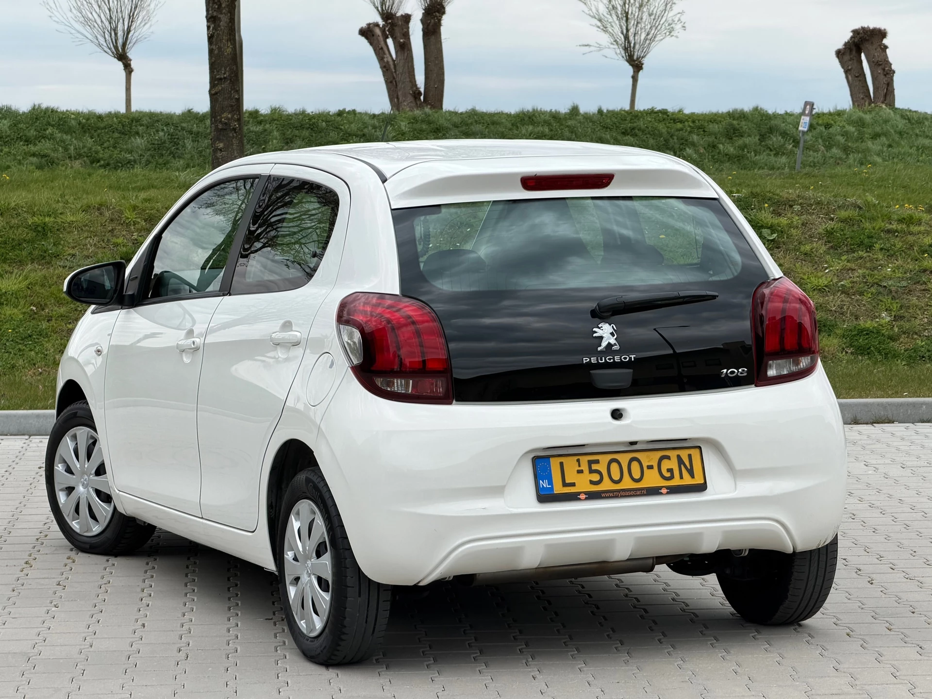 Hoofdafbeelding Peugeot 108