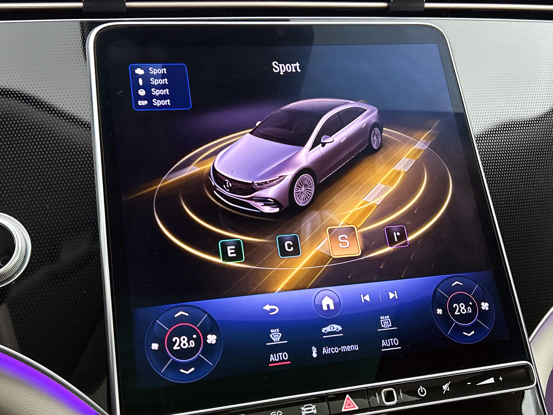 Hoofdafbeelding Mercedes-Benz EQS