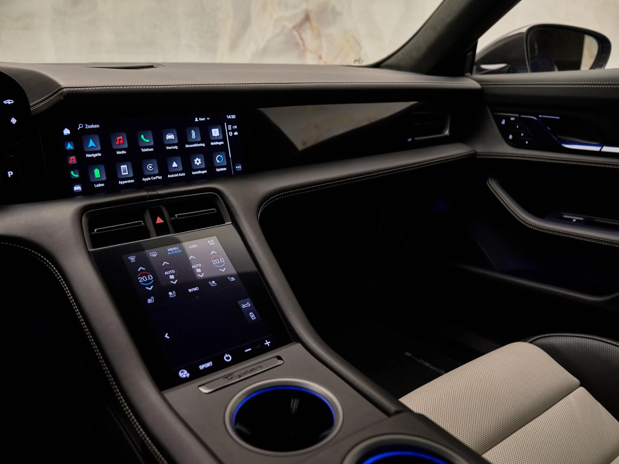 Hoofdafbeelding Porsche Taycan